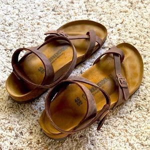 Birkenstock Yara sandals